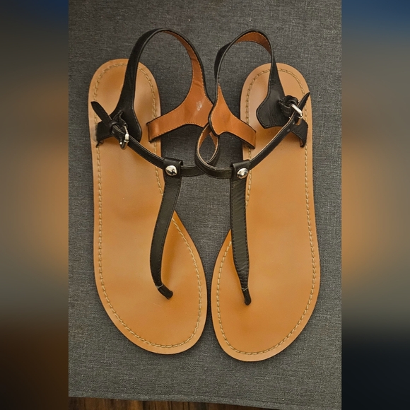 Coach Black Leather T-strap Sandals In Excellent Used Condition, Size 10/40.5 - Picture 1 of 12
